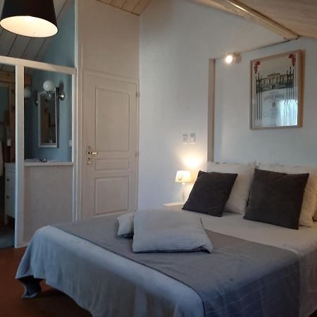appartements d'hôtes La Foulonnerie Mios Exterior foto