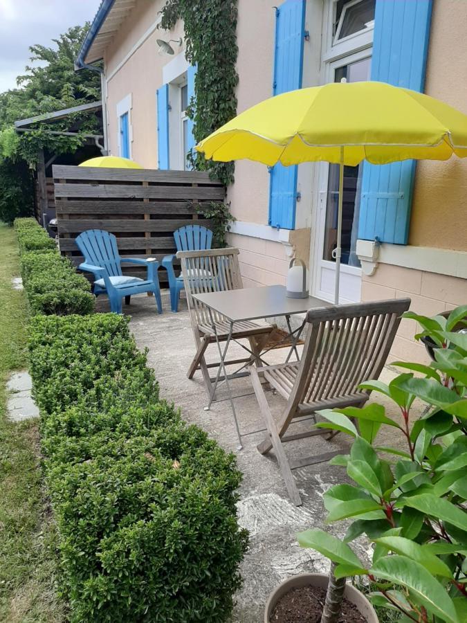 appartements d'hôtes La Foulonnerie Mios Exterior foto