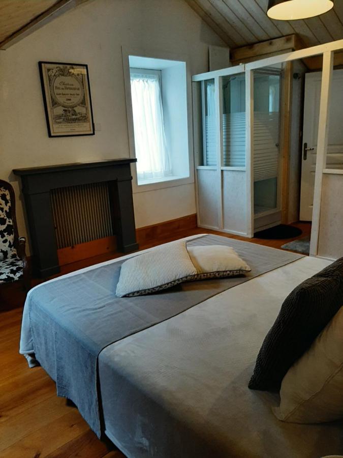 appartements d'hôtes La Foulonnerie Mios Exterior foto